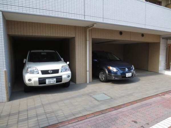 駐車場(★敷地内駐車場★)