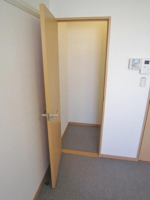 設備(★収納（類似の物件の写真です）★)