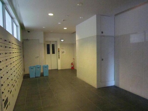 エントランス(建物ロビー)