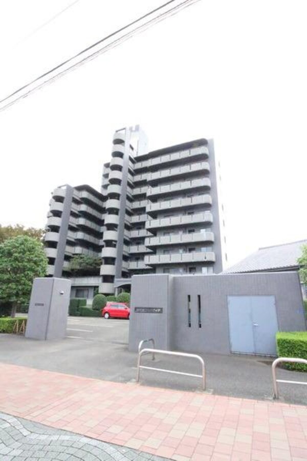 外観(☆外壁タイル張りのマンションです☆)