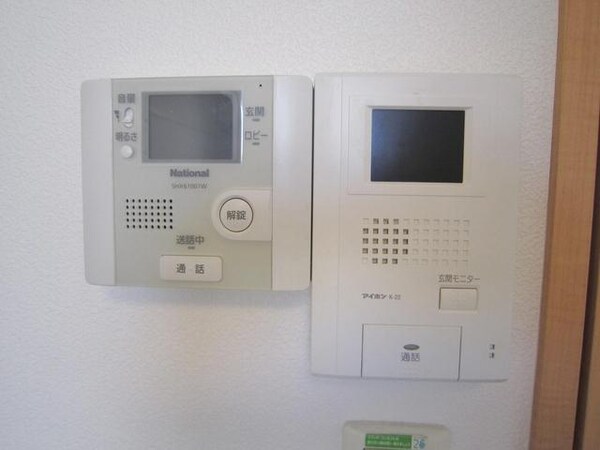 セキュリティ(★モニターホン（類似の物件の写真です）★)