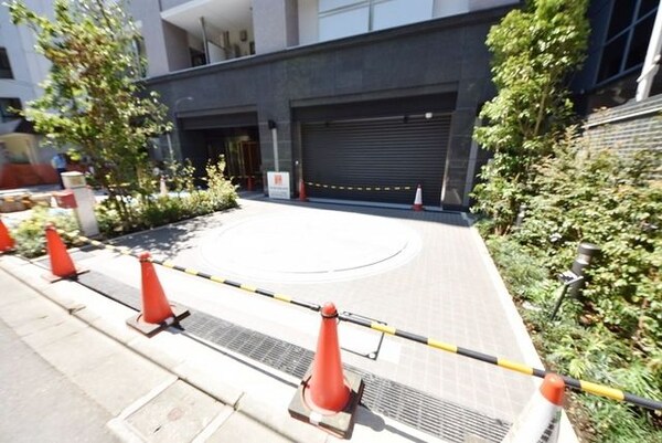 駐車場(お問合せは(株)タウンハウジングレジデンス事業部【03-…)