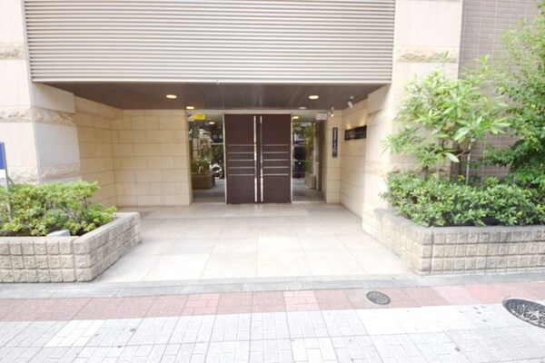 エントランス(レジディア日本橋馬喰町)