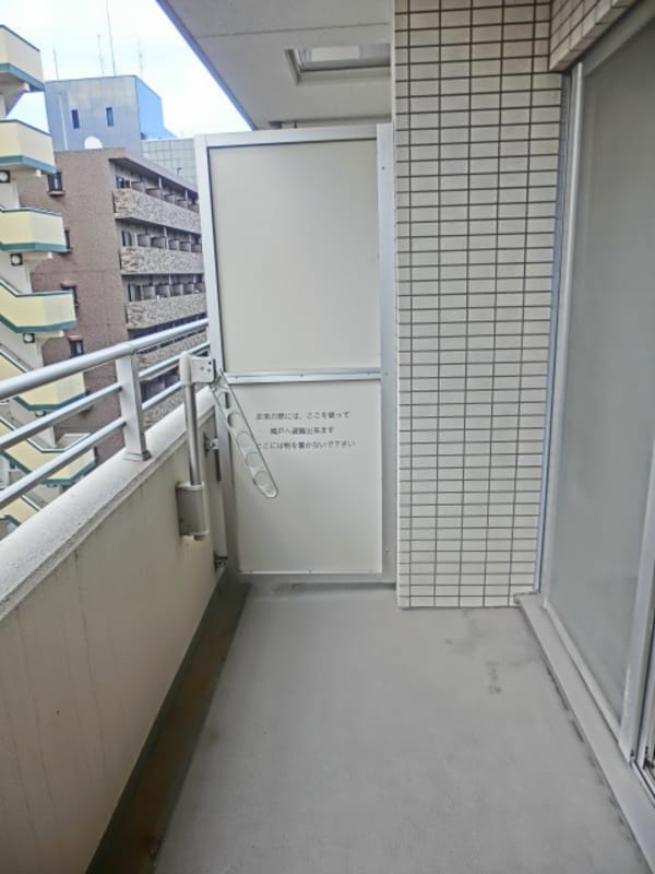 バルコニー