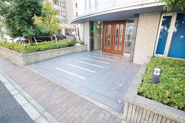 エントランス(☆正面玄関☆)