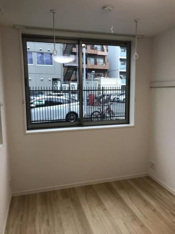 寝室(※参考写真)