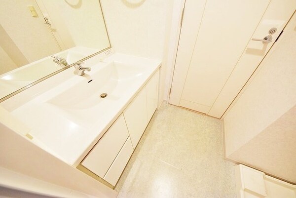 洗面(お問合せは(株)タウンハウジング赤坂店へ【03-5563-…)