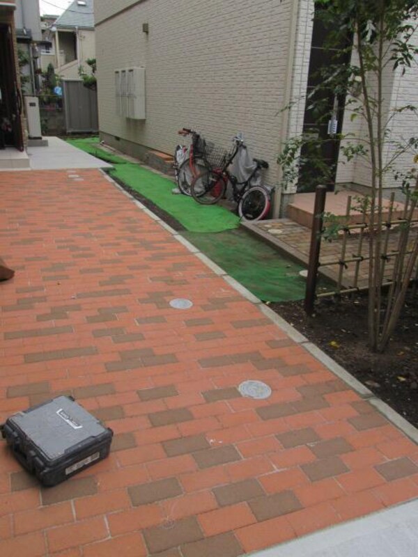 エントランス(共有スペース)