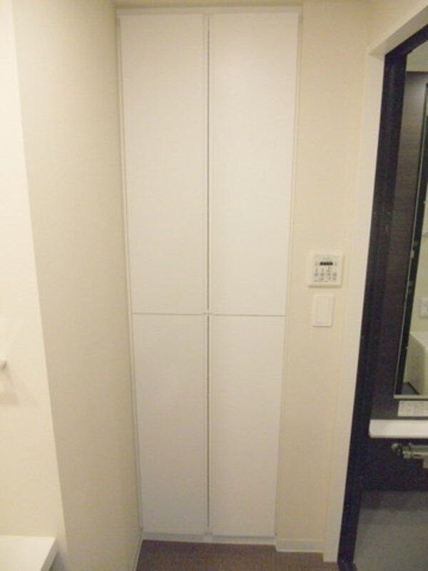 その他(☆脱衣所内収納☆)