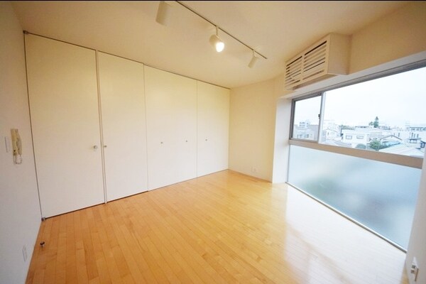 リビング・居室(★9.4帖のお部屋です。★)