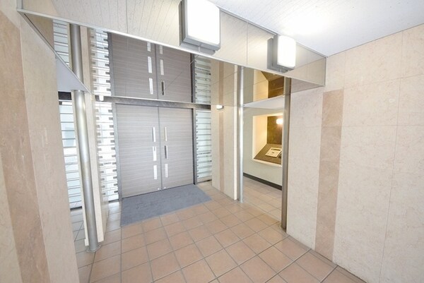 エントランス(レジディア六本木檜町公園)