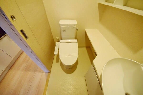 トイレ(トイレ)