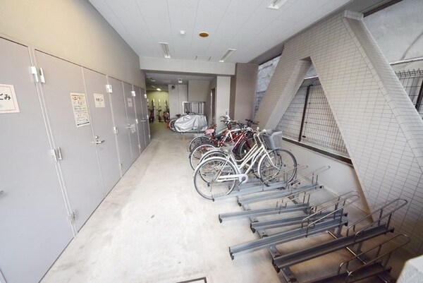 共有部分(駐輪場)