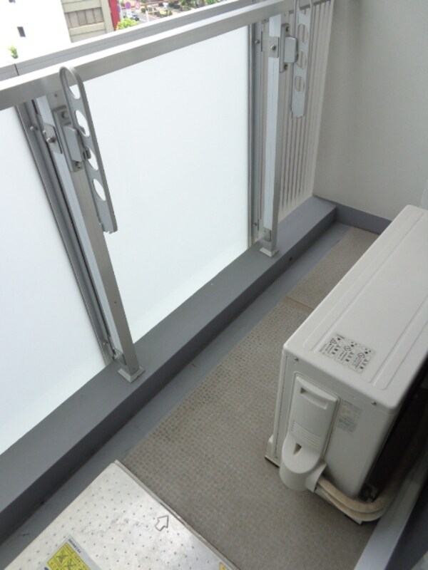 バルコニー(日差しが差し込むバルコニーです)