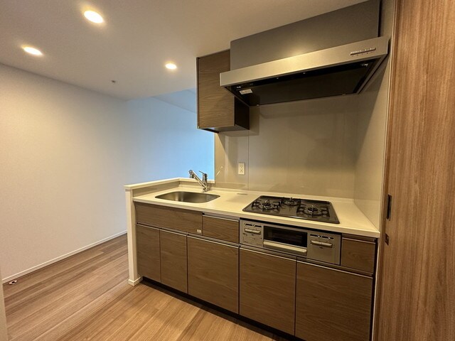 物件内観写真4　(※写真は同タイプ住戸です。)