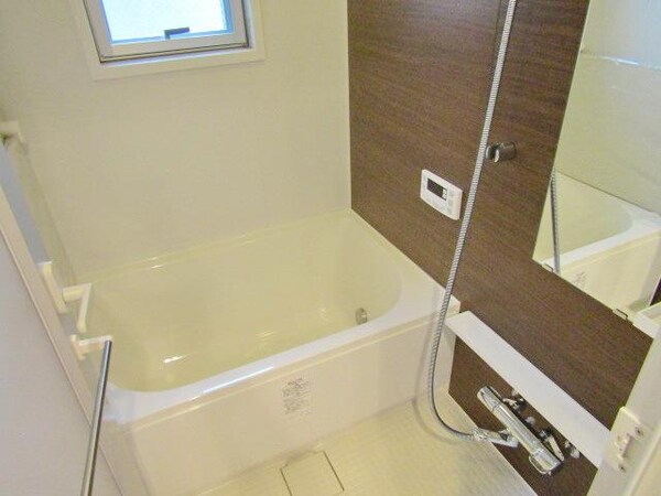 バス／シャワールーム等(★バスルーム★)