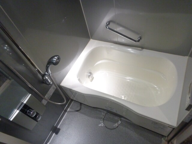 物件内観写真5　(浴室)