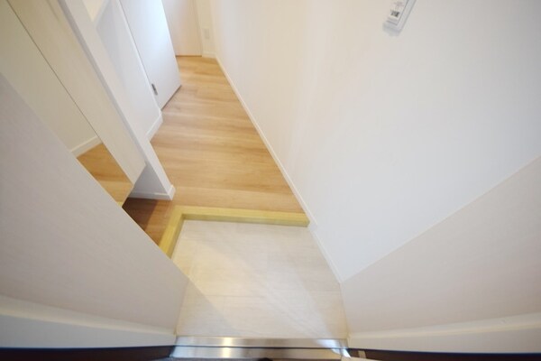 玄関(別部屋参考写真)