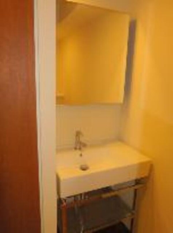 洗面(お問合せは(株)タウンハウジング東京へ)