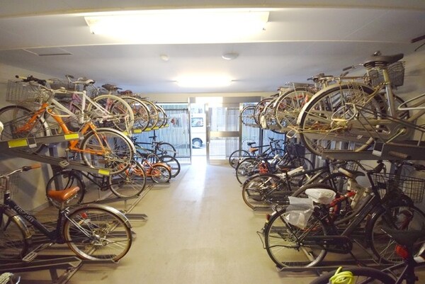 その他(駐輪場)