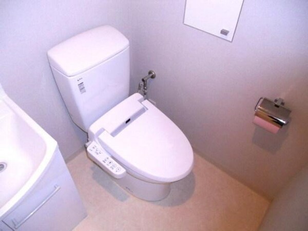 トイレ(★温水洗浄便座付きトイレ★)