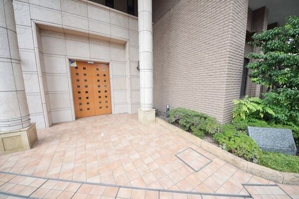 エントランス(エントランス)