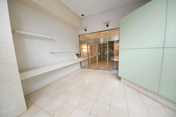 エントランス(パークハビオ赤坂氷川町)