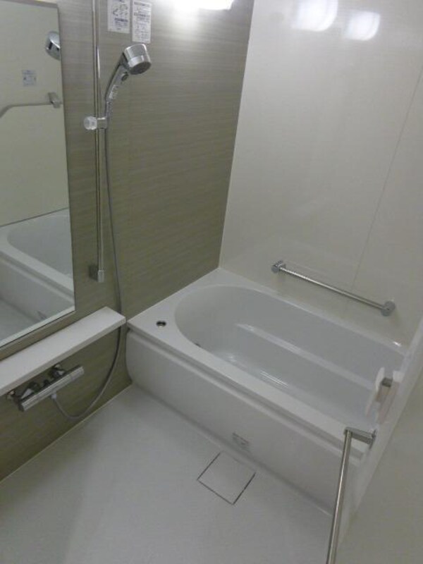 バス／シャワールーム等(大型バス)