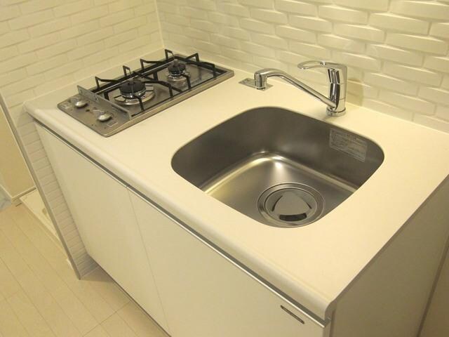 物件内観写真2　(システムキッチン)