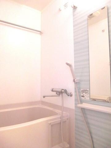 物件内観写真13　(浴室)