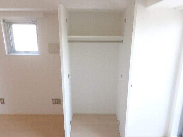 設備(クローゼット)