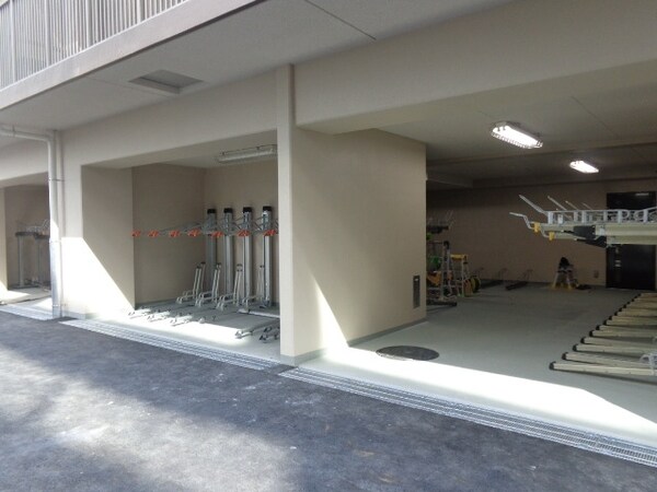 その他(駐輪場)