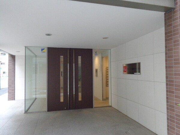 エントランス(エントランス)