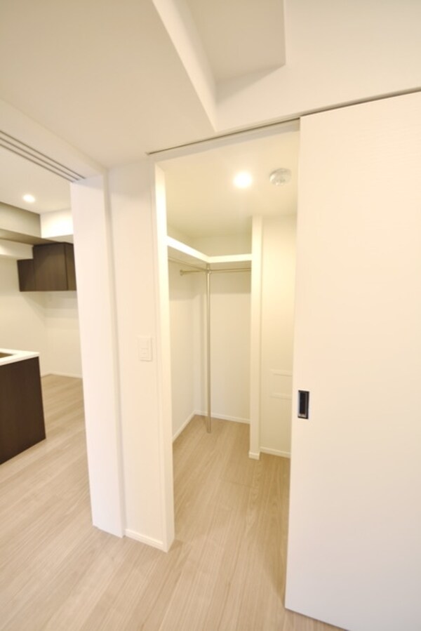 収納(ウォークイン)