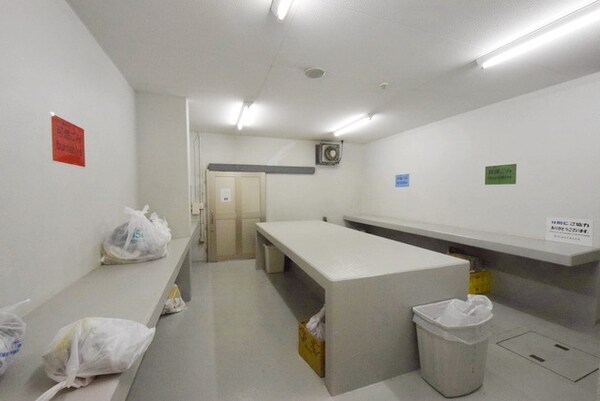 その他(専用ゴミ置き場)