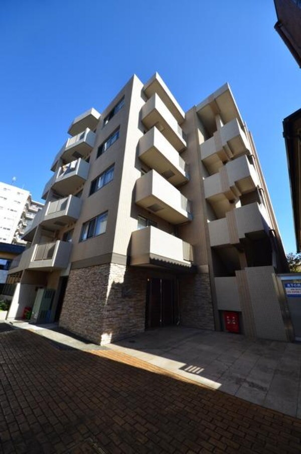 外観(☆お洒落な外観が特徴の建物です☆)