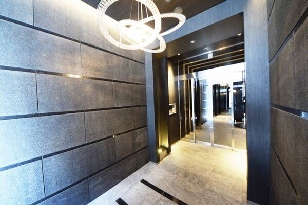 エントランス(エントランス)