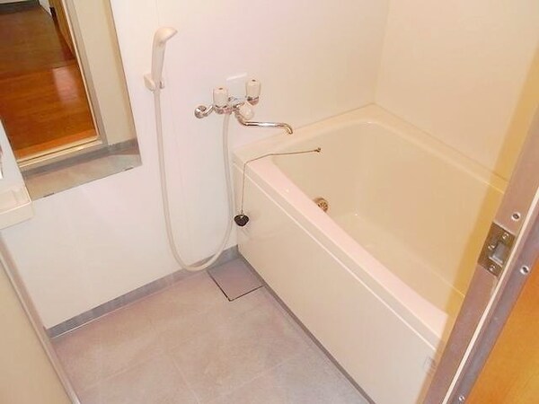 バス／シャワールーム等(浴室★)