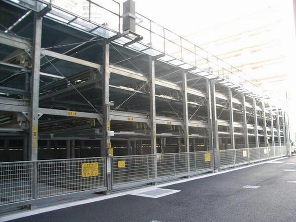 駐車場(駐車場)