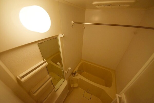 バス／シャワールーム等(バス／シャワールーム等)