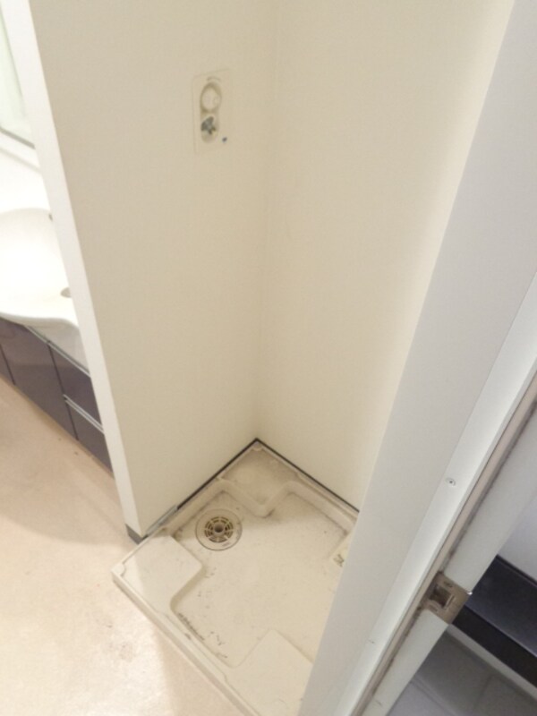 設備(室内洗濯機置場)