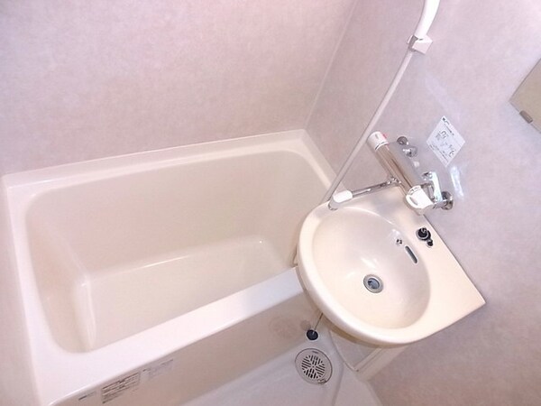 バス／シャワールーム等(★バスルーム★)