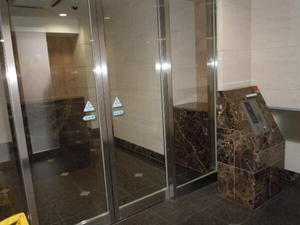 エントランス(【初期費用分割・クレカ対応】一都三県のお部屋探しは2025…)