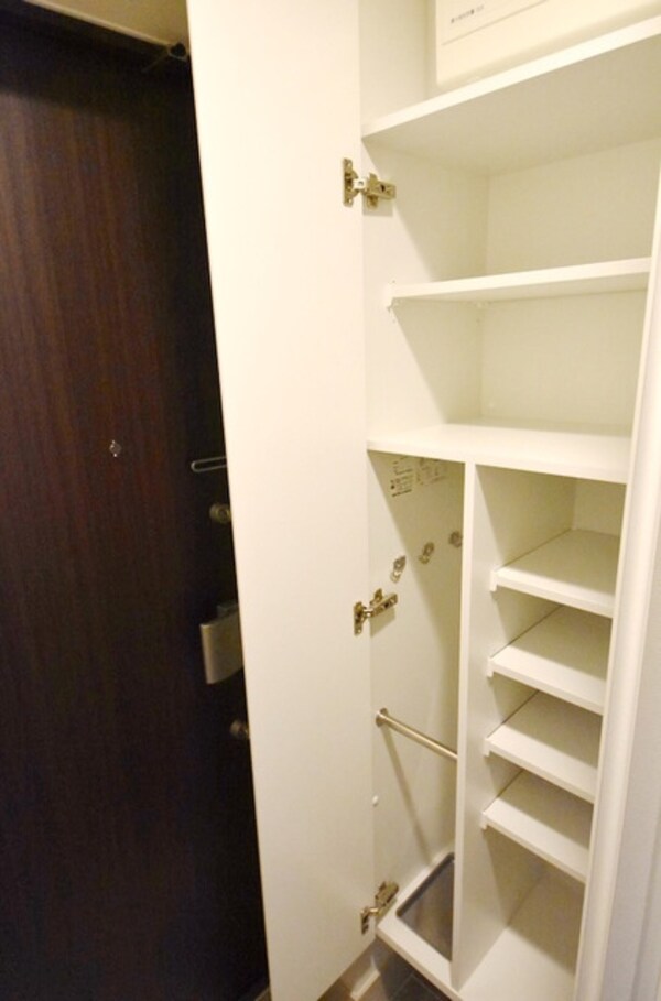 収納(お問合せは(株)タウンハウジング赤坂店へ【03-5563-…)