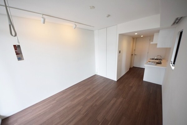 リビング・居室(洋室10.7帖)