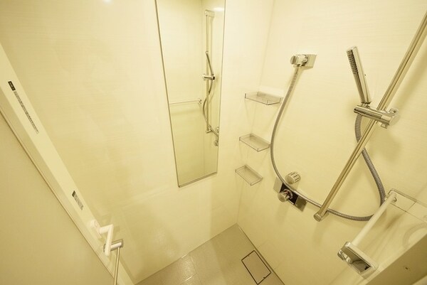 バス／シャワールーム等(シャワールーム)