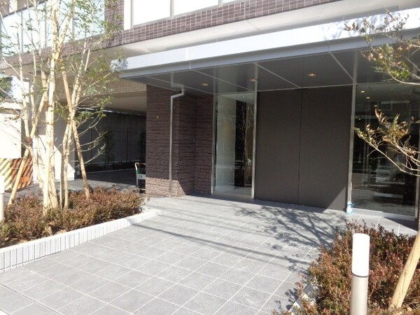 エントランス(エントランス)