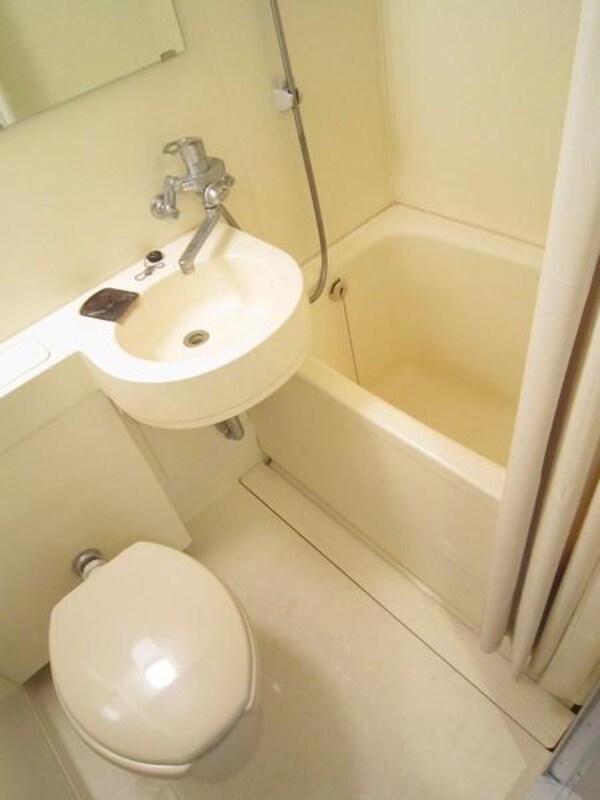 バス／シャワールーム等(バス／シャワールーム等)