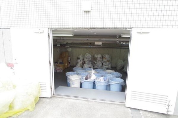 共有部分(★敷地内ごみ置き場★)