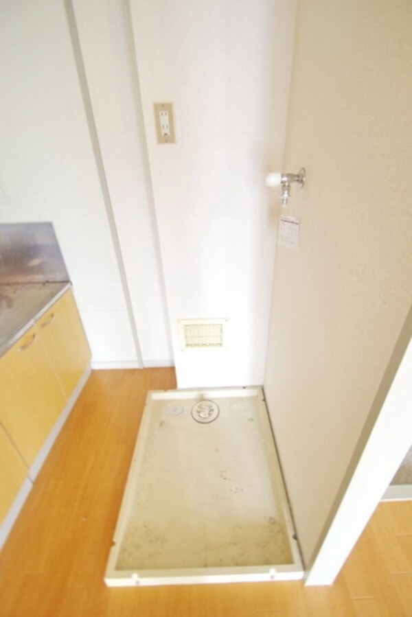 玄関(★洗濯機置場です★★タウンハウジング向ヶ丘遊園店まで★)